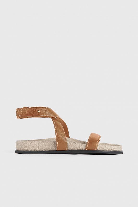 Toteme The Leather Chunky Sandal Tan